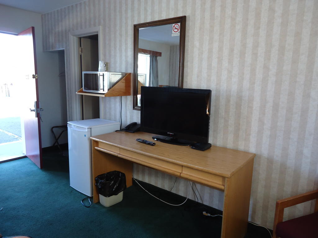 Kingsway Inn Θάντερ Μπέι Δωμάτιο φωτογραφία