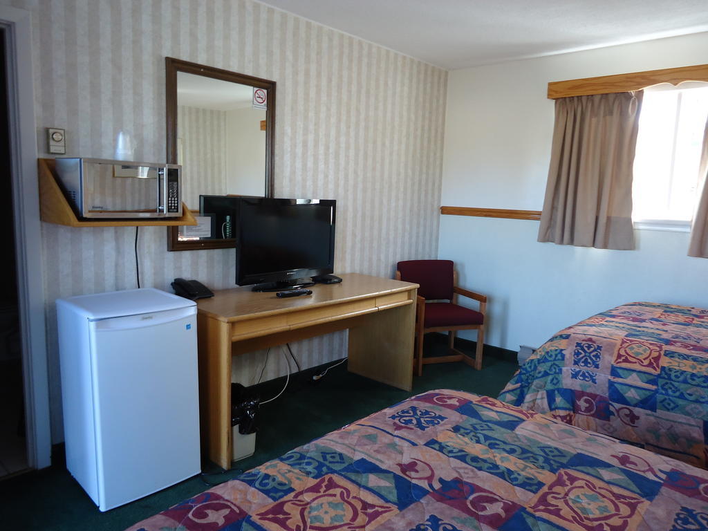 Kingsway Inn Θάντερ Μπέι Δωμάτιο φωτογραφία